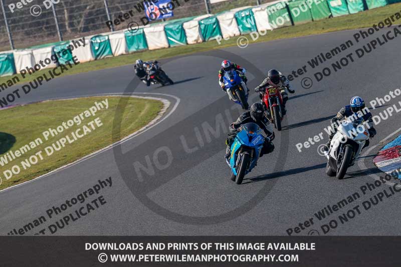 PJ Motorsport Photography 2018;enduro digital images;event digital images;eventdigitalimages;mallory park;mallory park photographs;mallory park trackday;mallory park trackday photographs;no limits trackdays;peter wileman photography;racing digital images;trackday digital images;trackday photos